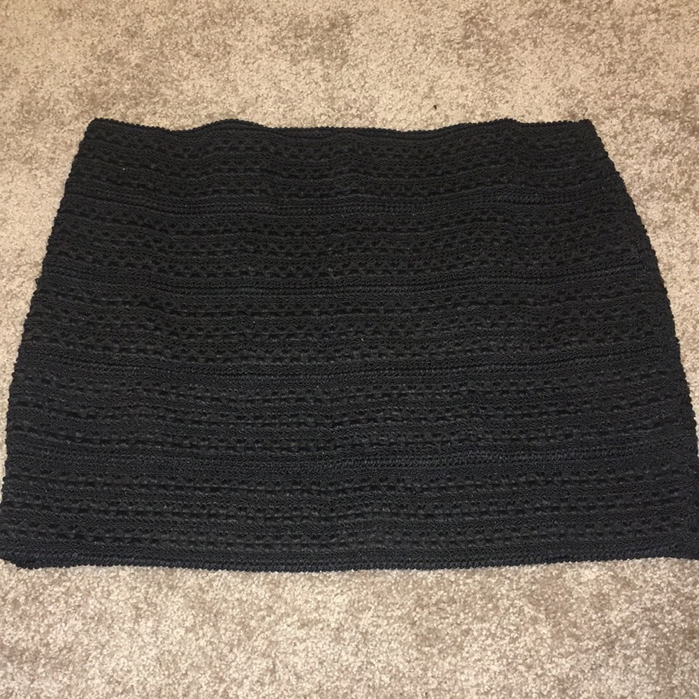 Black bandage style mini skirt Sz L
